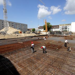 WU Betonsohle Gebäude A im Albert Schweitzer Quartier fast fertig WU Betonsohle Gebäude A im Albert Schweitzer Quartier fast fertig